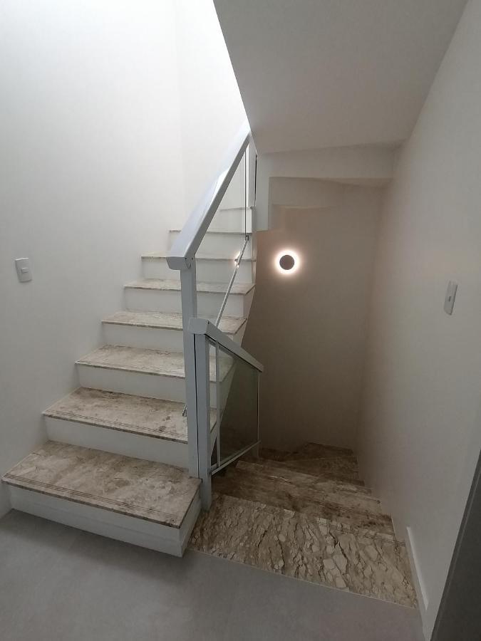 Triplex Pe Na Areia Com 3 Suites Proximo Salvador Lauro de Freitas Εξωτερικό φωτογραφία